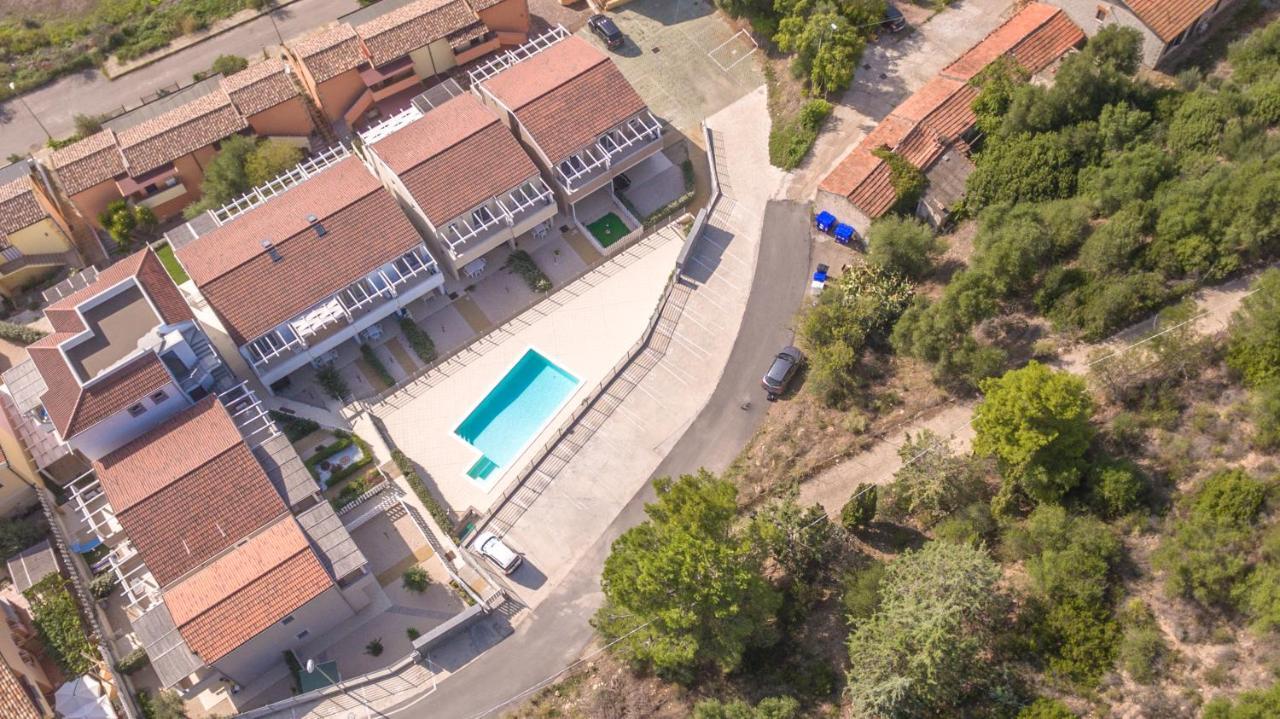 Appartamento Luigi Climatizzato Con Veranda Viddalba Εξωτερικό φωτογραφία